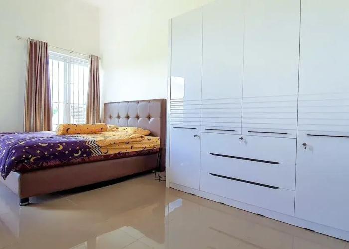 Villa Mangli Monochrome Syariah by eCommerceloka