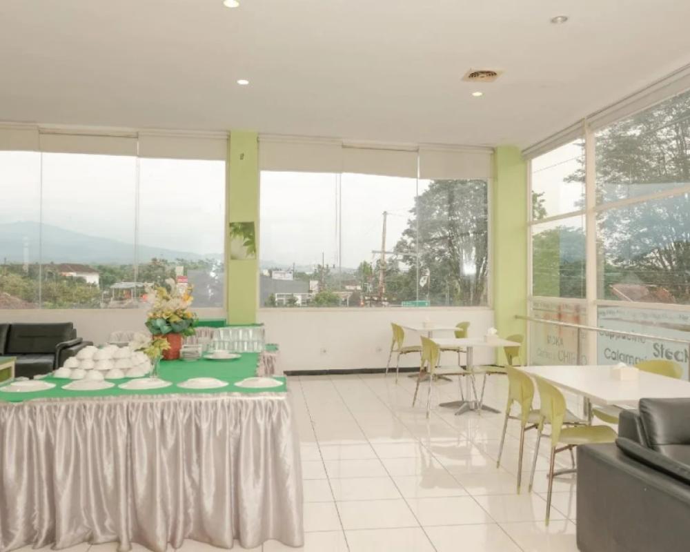 фото Ebizz Hotel