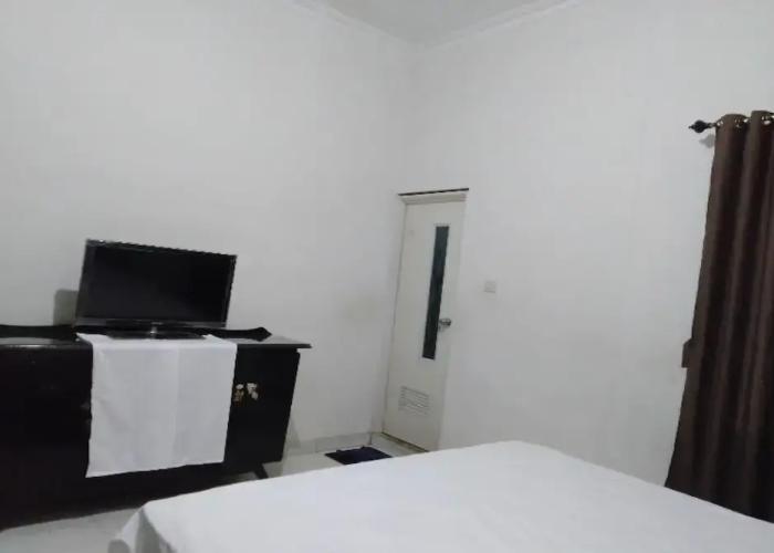 OYO 90614 Spring Homestay