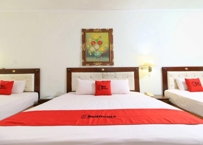 RedDoorz near Klaten Train Station