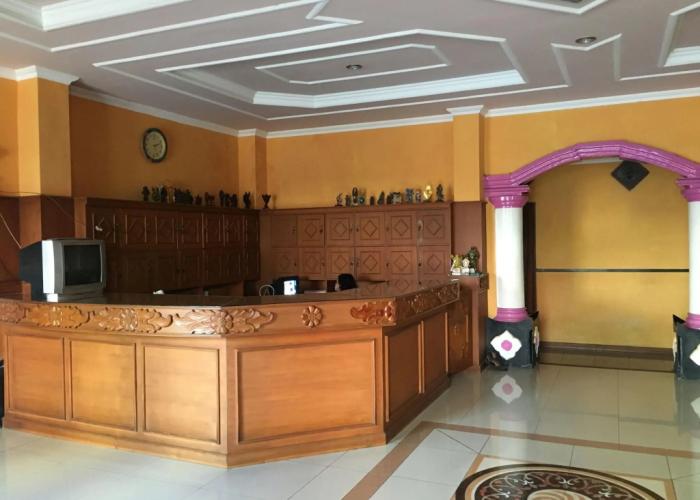 Hotel Alami near Alun-Alun Klaten by ZUZU