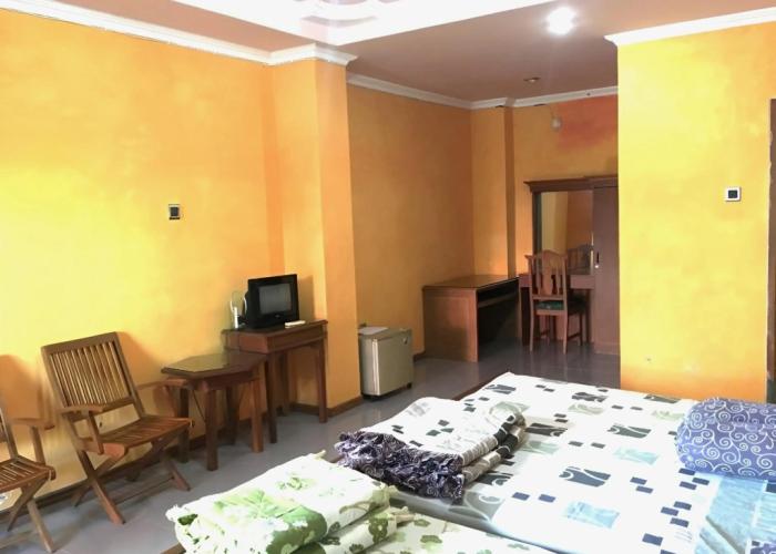 Hotel Alami near Alun-Alun Klaten by ZUZU