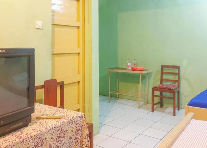 Hotel Jaya Kusuma near Candi Prambanan