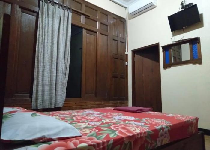 Penginapan BoB Home