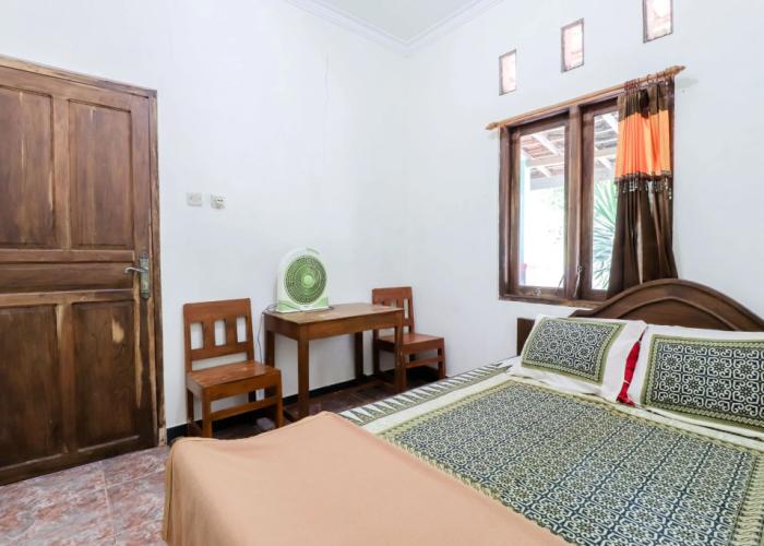 Rock Garden Homestay & Resto