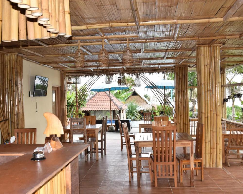 West Break Bali Medewi