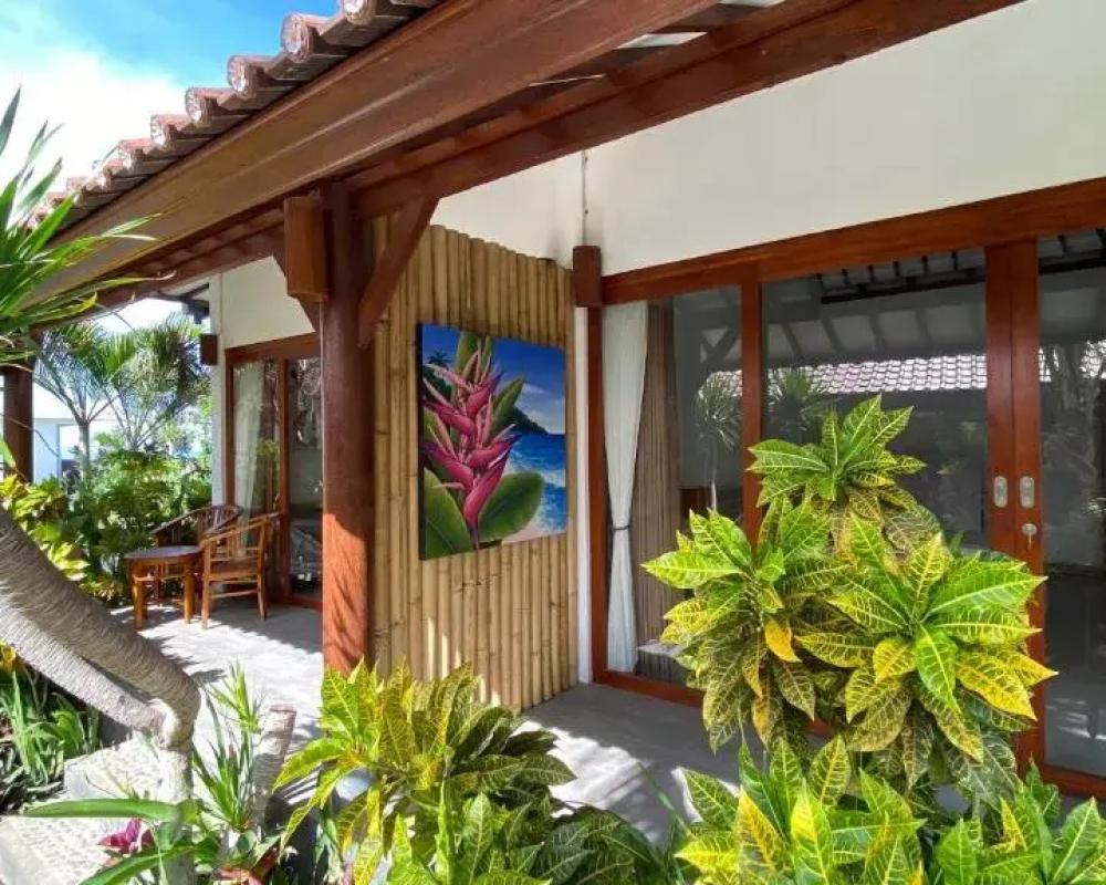 Wide Sands Beach Retreat