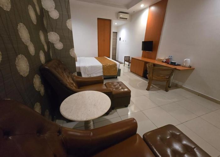 Marilyn Hotel Serpong