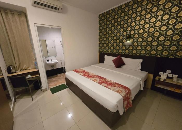 Marilyn Hotel Serpong