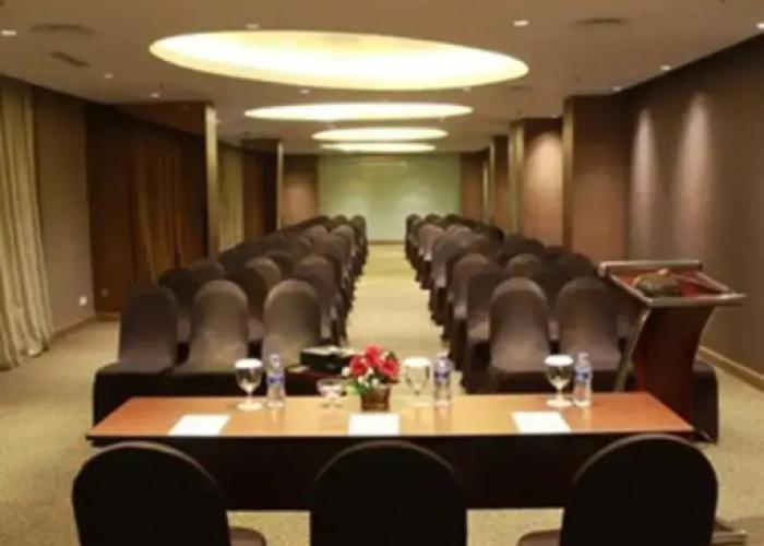 Soll Marina Hotel Serpong