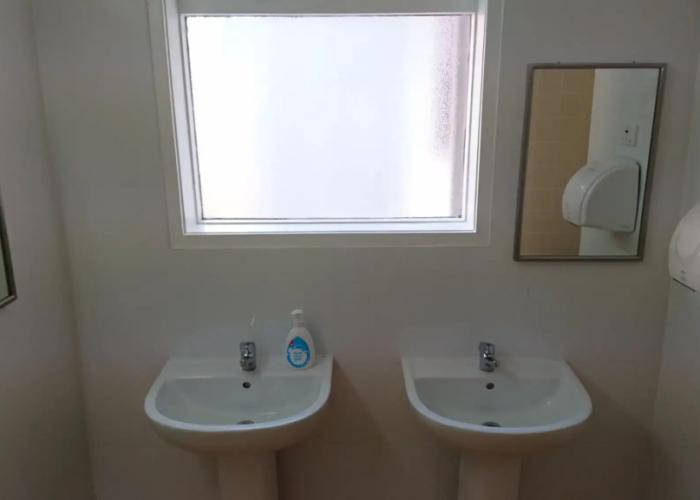 The Backpackers Imperial Hotel - Hostel