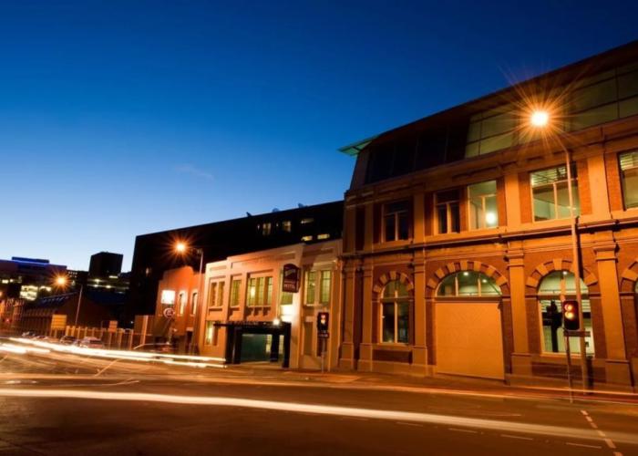 The Old Woolstore Apartment Hotel