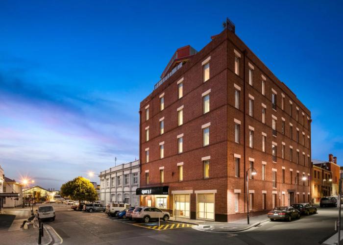 Quest Waterfront Apartment Hotel 