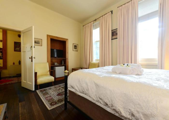 Edinburgh Gallery Bed & Breakfast