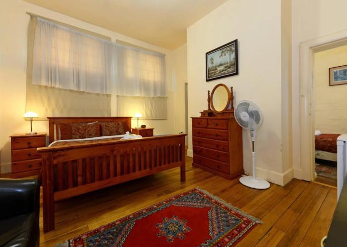 Edinburgh Gallery Bed & Breakfast
