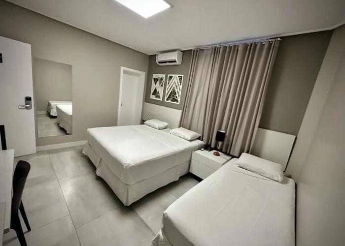 DM Hotel