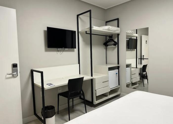 DM Hotel