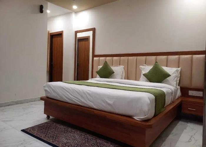 The Hans Hotel - Hubli