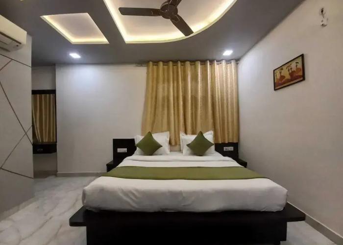 The Hans Hotel - Hubli