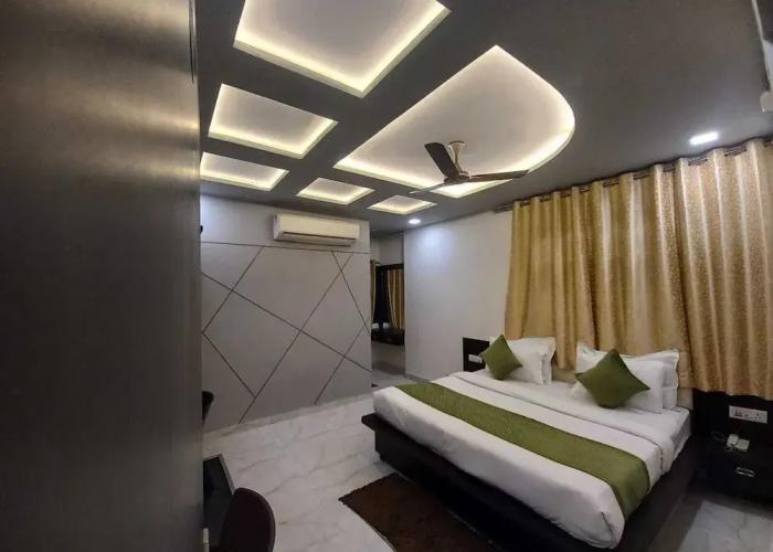The Hans Hotel - Hubli