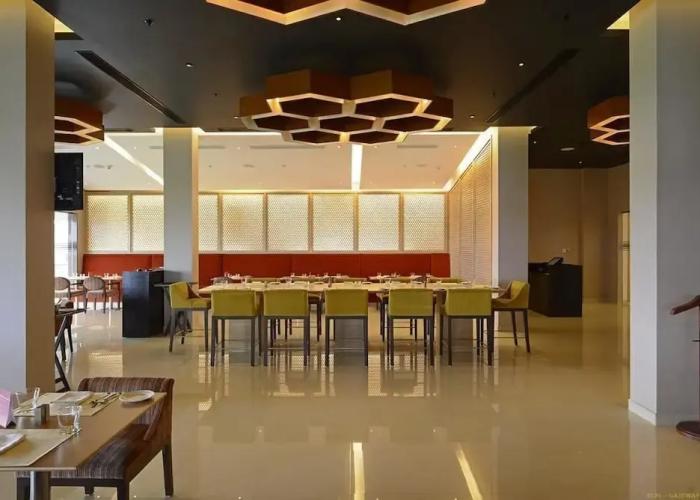 Hotel Naveen