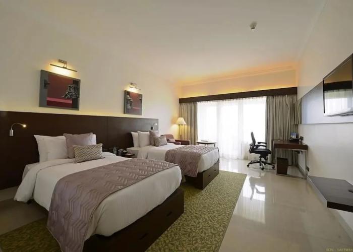 Hotel Naveen