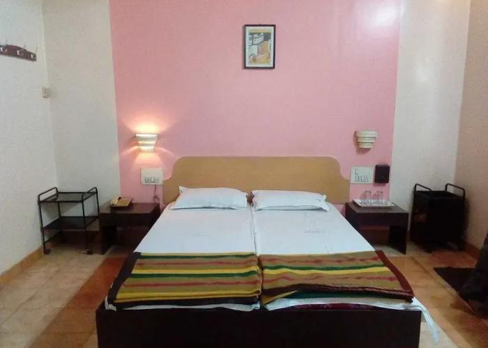 iROOMZ Samrat Ashok