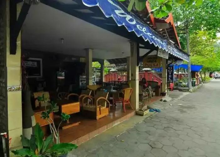 Hotel Dan Restoran Budi INN 1