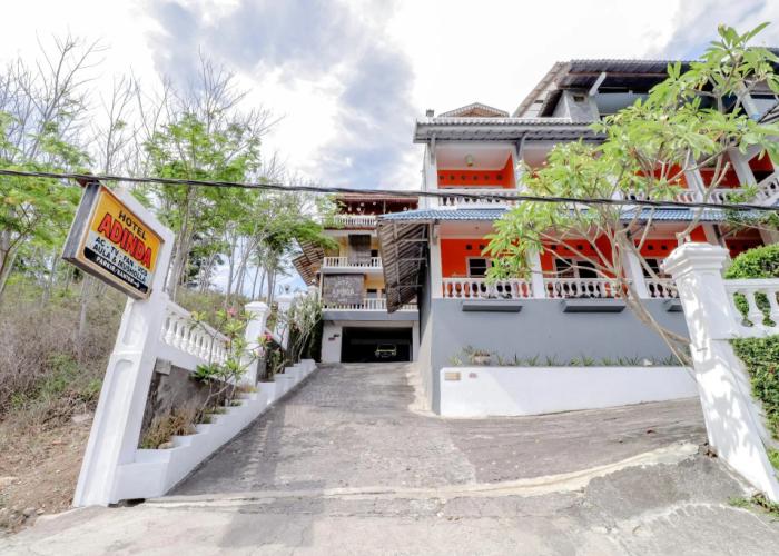 Adinda Beach Hotel and Villa