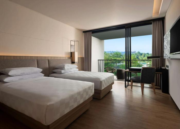 Royal Tulip Gunung Geulis Resort and Golf