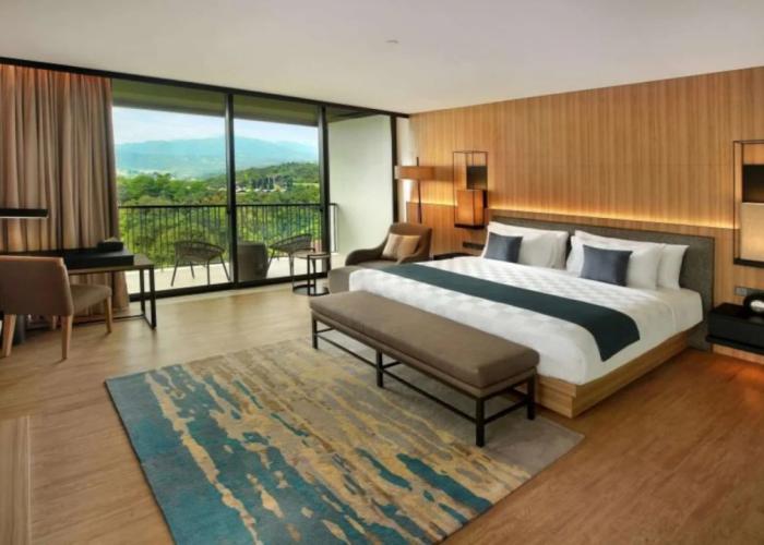 Royal Tulip Gunung Geulis Resort and Golf