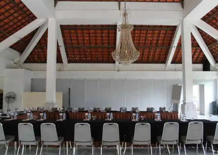 Rizen Kedaton Resort
