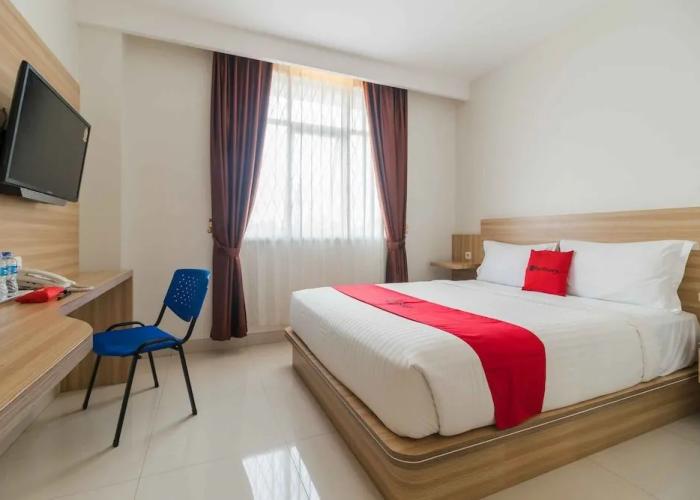 RedDoorz near Exit Toll Sirkuit Sentul