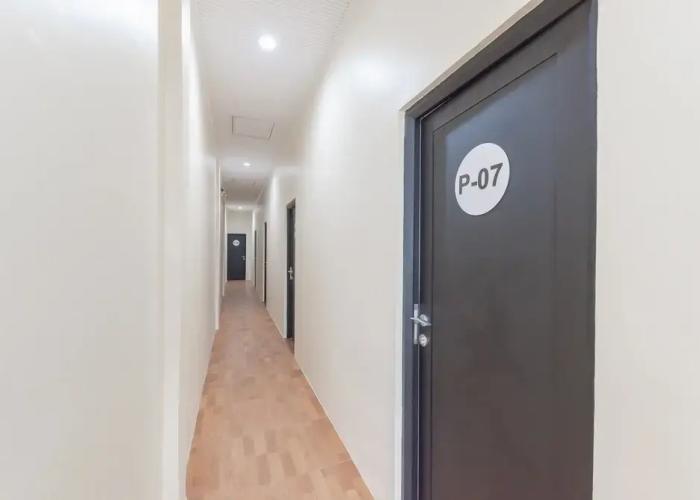 RedDoorz near Exit Toll Sirkuit Sentul