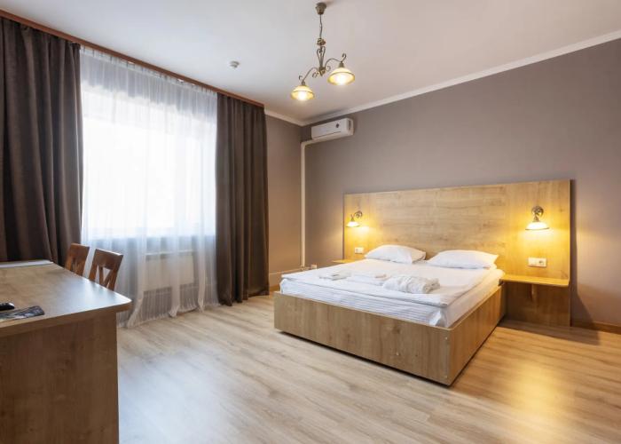 Persona Hotel