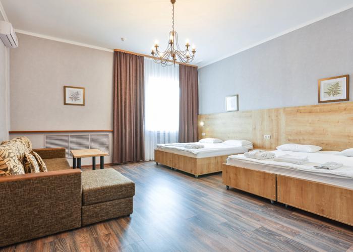 Persona Hotel