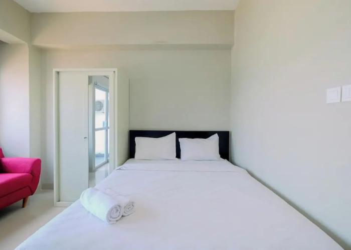 Cozy And Restful Studio Lrt City Sentul - Royal Sentul Park Apartment
