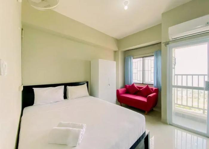 Warm And Homey Studio At Royal Sentul Park Apartment