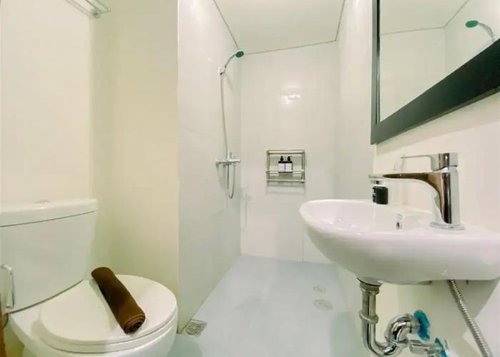 Warm And Homey Studio At Royal Sentul Park Apartment