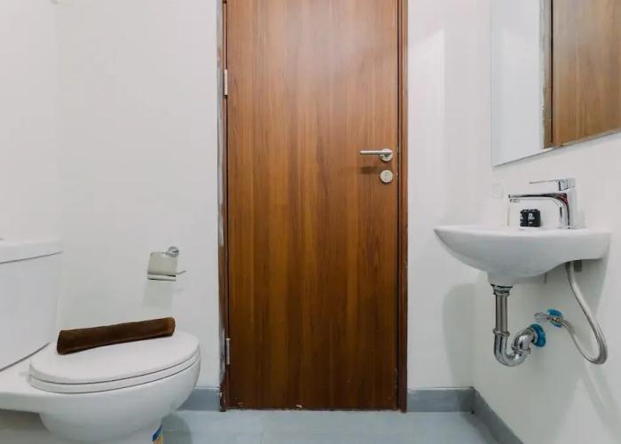 Homey Studio At Lrt City Sentul - Royal Sentul Park Apartment