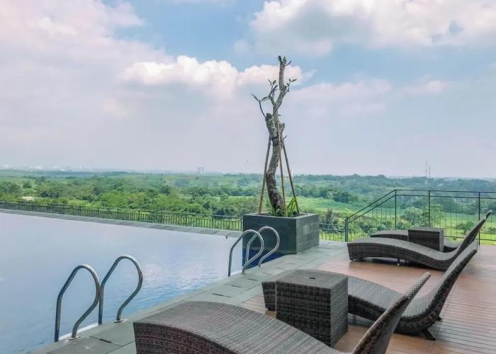 Warm And Simply Studio At Royal Sentul Park Apartment
