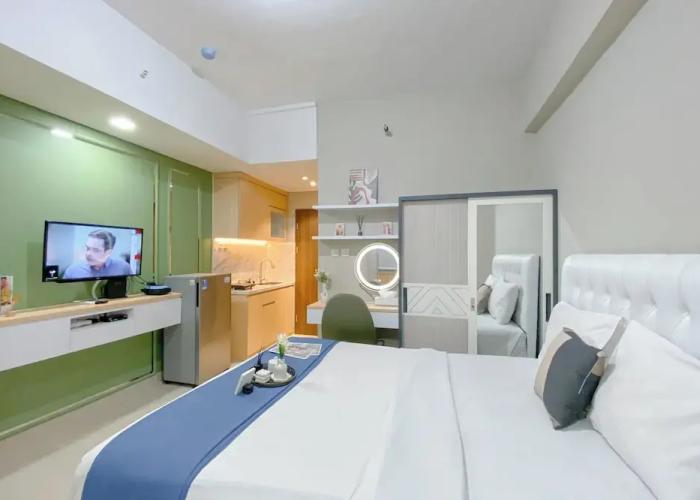 Warm And Simply Studio At Royal Sentul Park Apartment