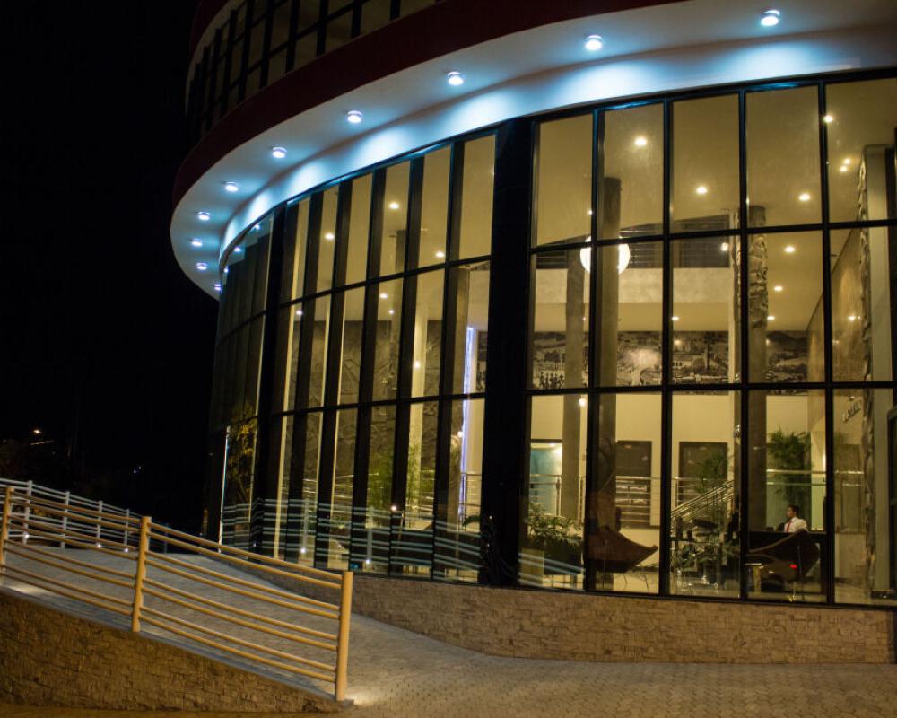 Minas Platinum Hotel & Convention