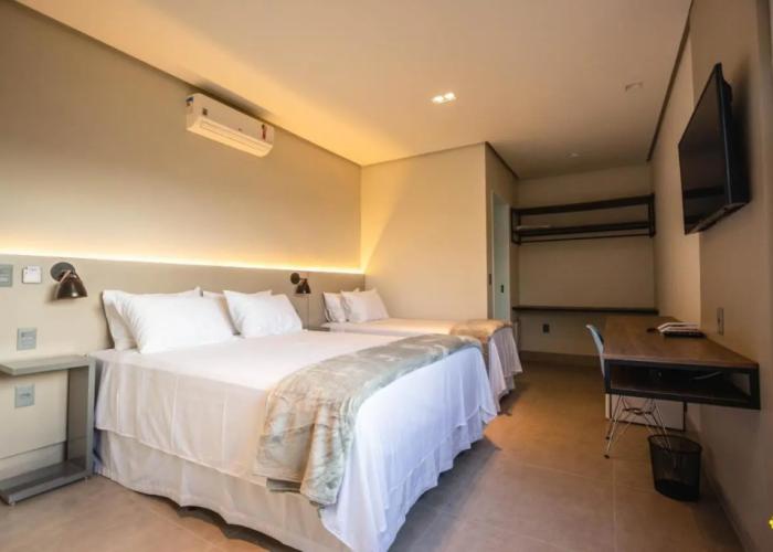 Naim Hotel