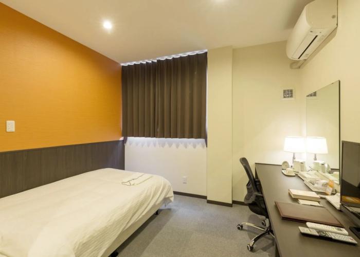 Crown Hotel Okinawa Annex