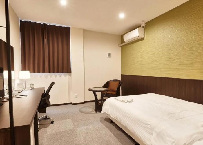 Crown Hotel Okinawa Annex