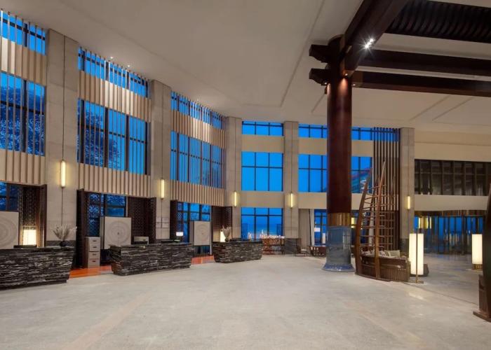 Days Hotel By Wyndham Fangchenggang Bailang Beach