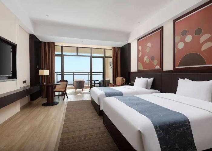 Days Hotel By Wyndham Fangchenggang Bailang Beach