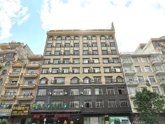 Pinshang Express Chain Hotel (Dongxing Guomen Port)
