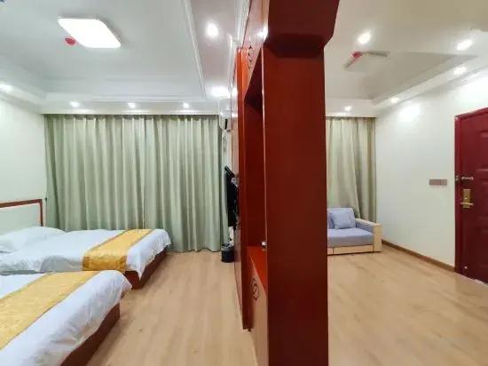 Dongxing Xinlongyuan Hotel
